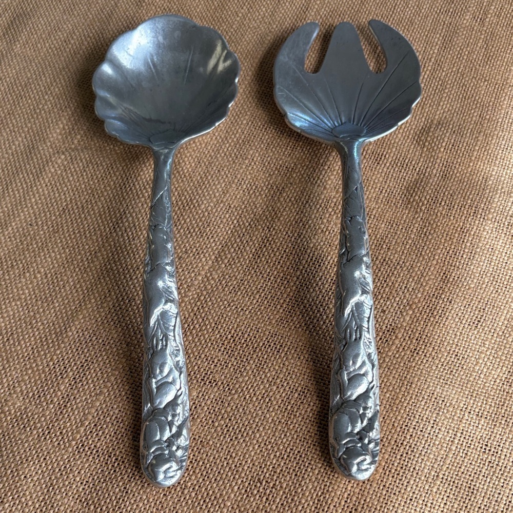 Arthur Court Bunny Serving Utensils